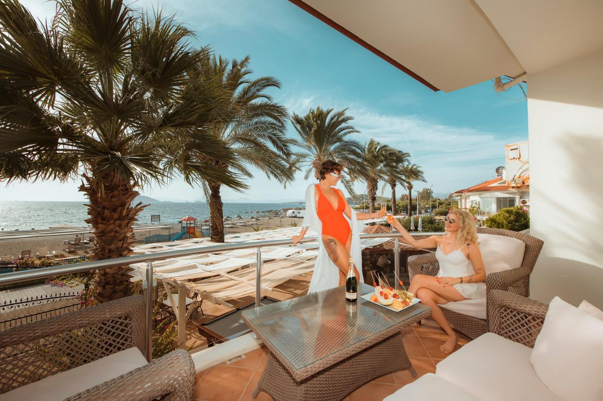 Sunset Beach Villas And Apartments Fethiye Ngoại thất bức ảnh