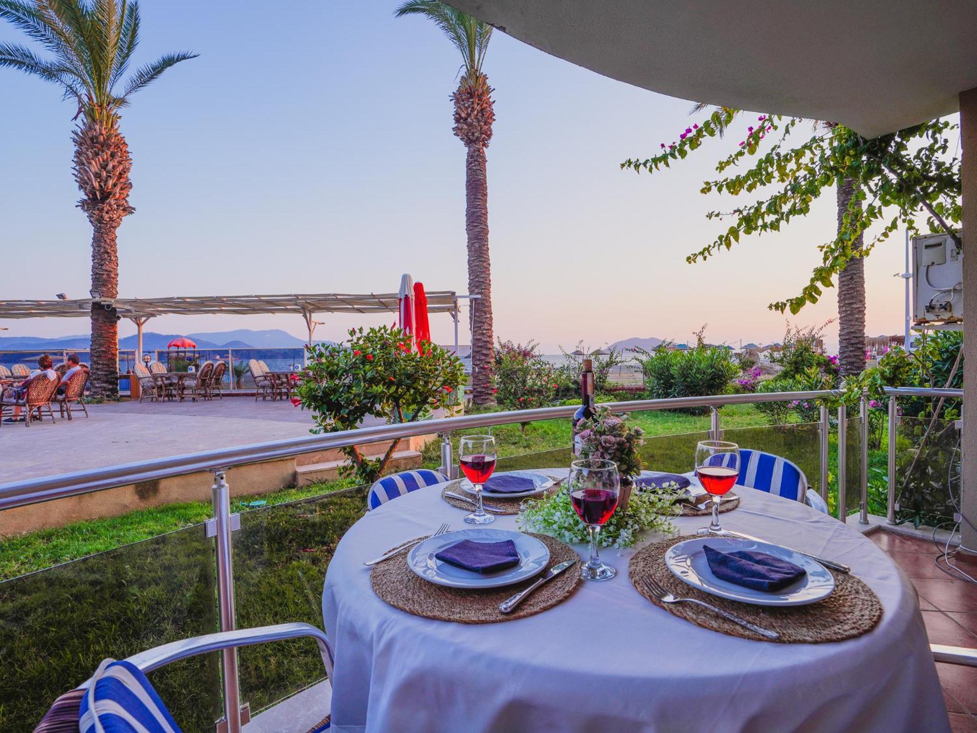 Sunset Beach Villas And Apartments Fethiye Ngoại thất bức ảnh